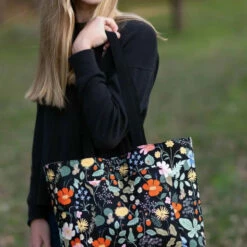 Pepin Tote Pattern By Noodlehead -Alibabette shop pepin tote noodlehead 731x1024 1